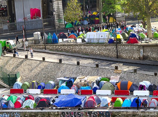 Migrant camp in Paris